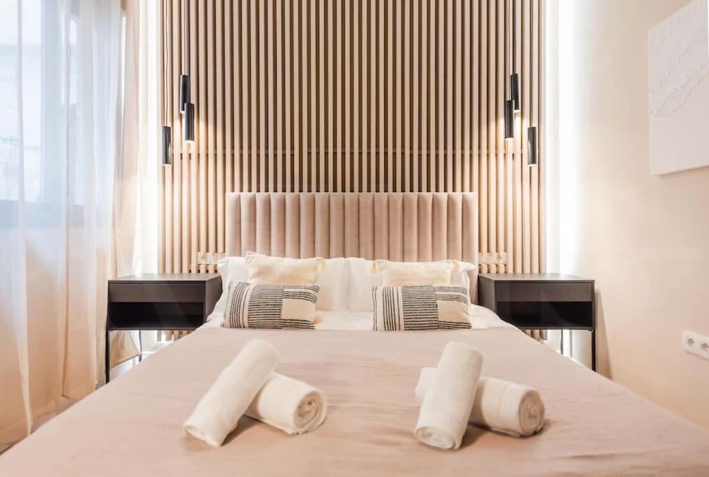 Contemporary Minimalist Apartment By Rems Málaga Dış mekan fotoğraf