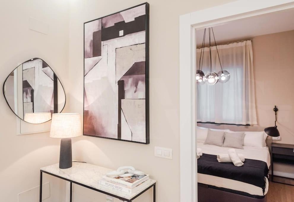 Contemporary Minimalist Apartment By Rems Málaga Dış mekan fotoğraf