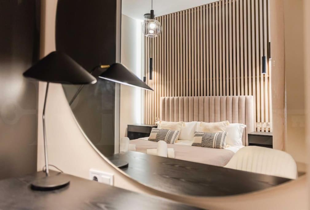 Contemporary Minimalist Apartment By Rems Málaga Dış mekan fotoğraf